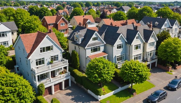 Comment évaluer l'impact de l'emplacement d'un bien sur sa valeur à long terme ?